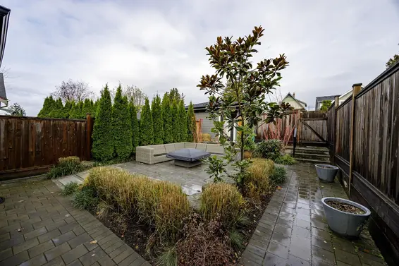 338 East 9Th Street, North Vancouver For Sale - image 27