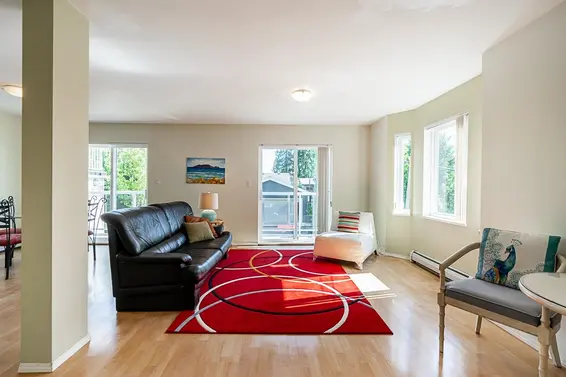 375 Tempe Crescent, North Vancouver For Sale - image 2