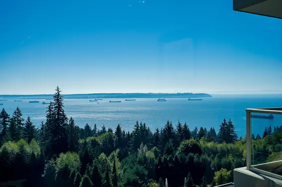 703 3131 Deer Ridge Drive, West Vancouver