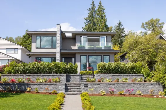 1052 Calverhall Street, North Vancouver