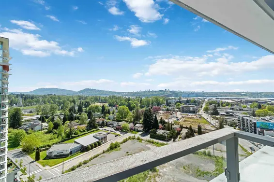 2304 1500 Fern Street, North Vancouver