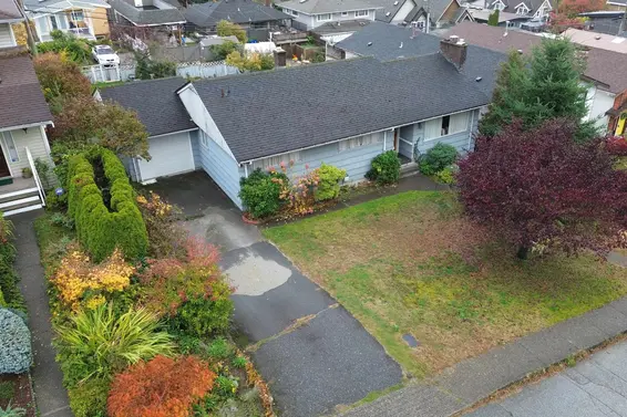 335 West 28th Street, North Vancouver