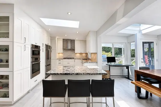 1398 Chamberlain Drive, North Vancouver