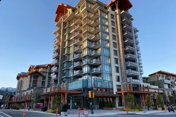 802 1210 East 27th Street, North Vancouver