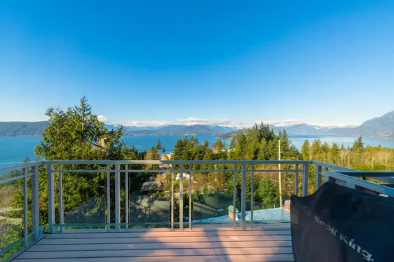 8549 Seascape Court, West Vancouver For Sale - image 40