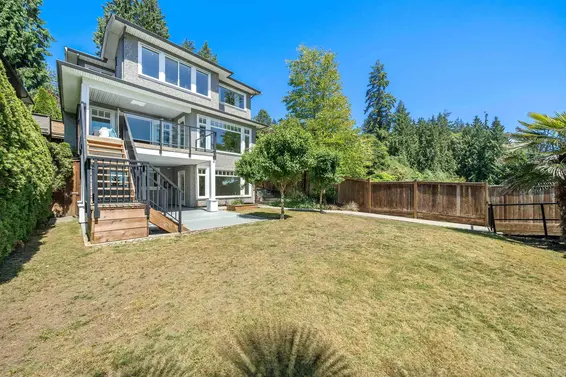 735 Westmoreland Crescent, North Vancouver For Sale - image 37