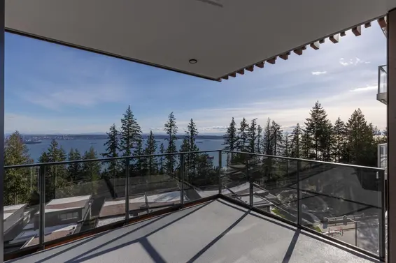 802 3963 Uplands Way, West Vancouver