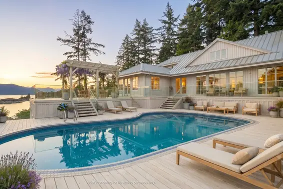 6231 Taylor Drive, West Vancouver