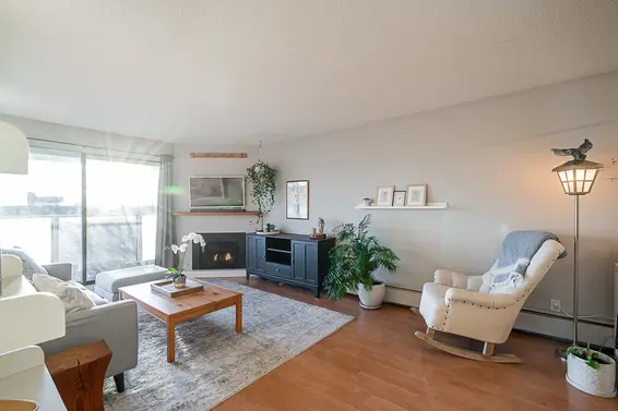 208 308 West 2nd Street, North Vancouver For Sale - image 3