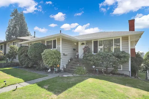 203 East 26th Street, North Vancouver