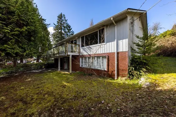 981 Friar Crescent, North Vancouver