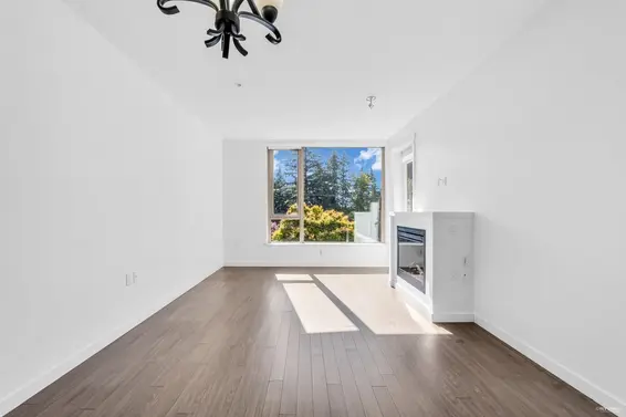 203 159 West 22Nd Street, North Vancouver For Sale - image 3