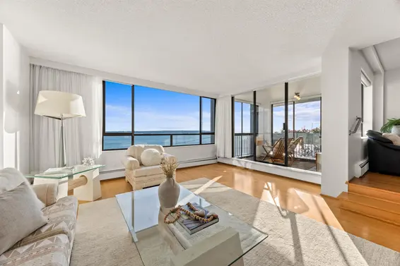401 1930 Bellevue Avenue, West Vancouver