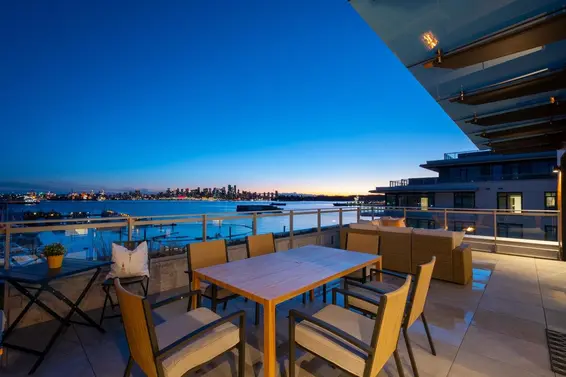 520 755 Harbourside Drive, North Vancouver