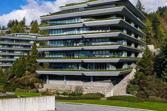 401 768 Arthur Erickson Place, West Vancouver