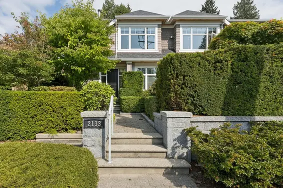 2133 Gordon Avenue, West Vancouver