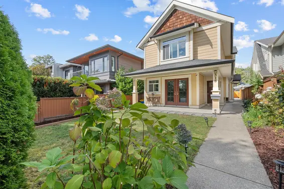 318 West 18th Street, North Vancouver