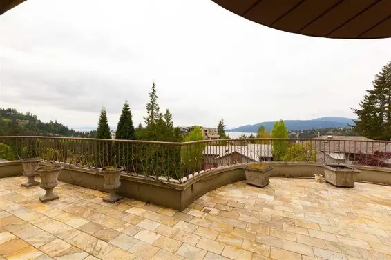 5387 Westhaven Wynd, West Vancouver For Sale - image 1