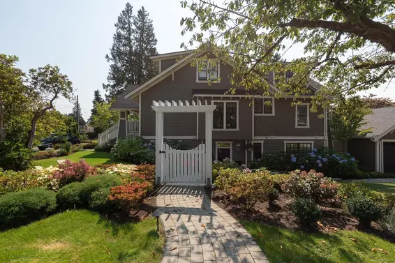 1202 Jefferson Avenue, Vancouver