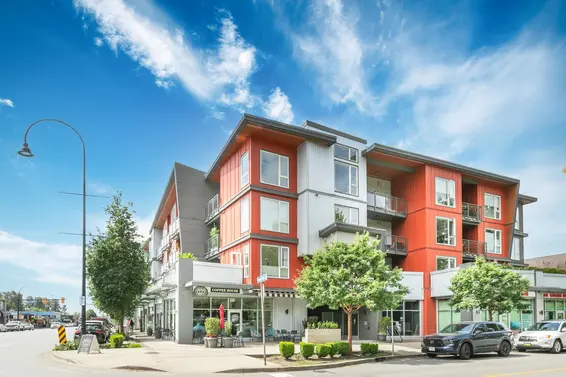 201 1201 West 16th Street, North Vancouver
