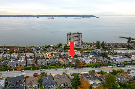 2364 Marine Drive, West Vancouver For Sale - image 2