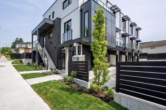 TH8 324 East Ridgeway Avenue, North Vancouver