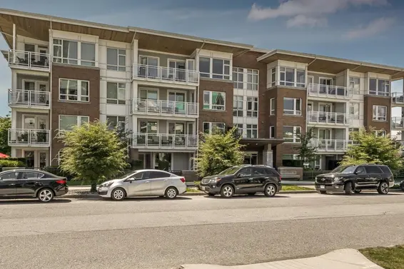 307 217 West 8th Street, North Vancouver