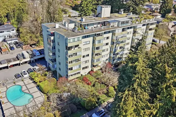 106 1425 Esquimalt Avenue, West Vancouver