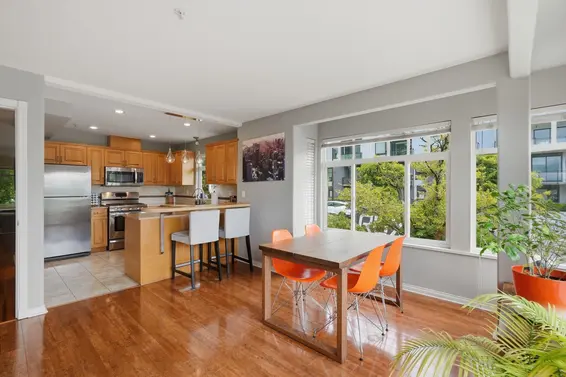 203 West 6th Street, North Vancouver
