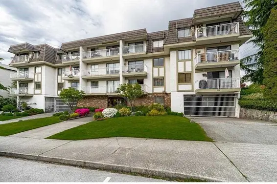 309 306 West 1st Street, North Vancouver