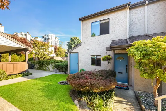 24 230 West 14th Street, North Vancouver