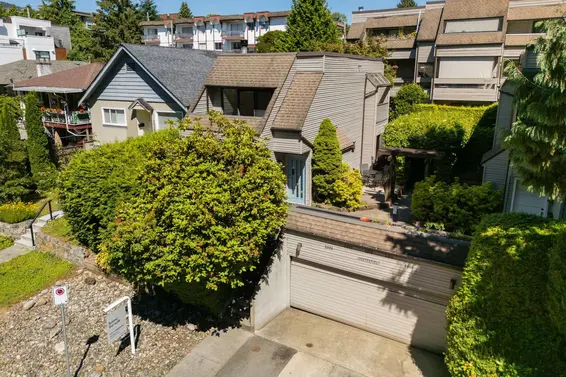 2024 Chesterfield Avenue, North Vancouver