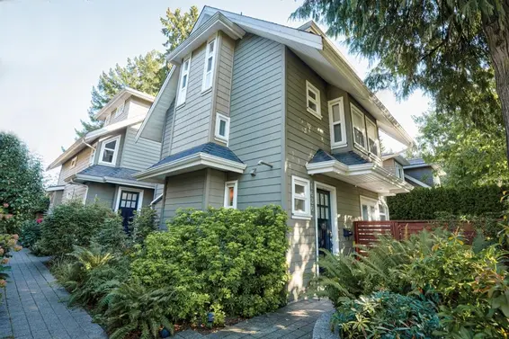1626 St. Andrews Avenue, North Vancouver