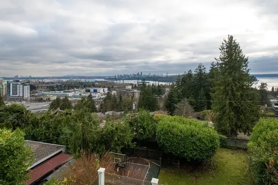 986 Esquimalt Avenue, West Vancouver For Sale - image 25