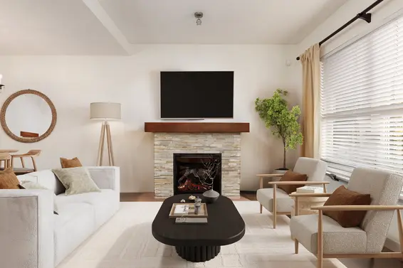 4 307 East 15th Street, North Vancouver