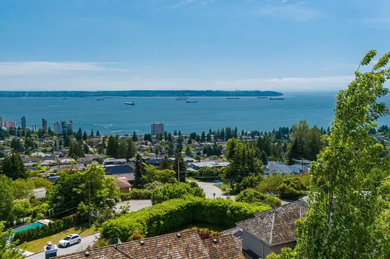 2275 Orchard Lane, West Vancouver For Sale - image 2
