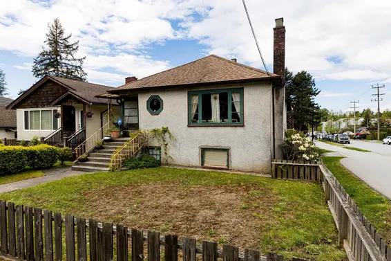2057 Mahon Avenue, North Vancouver