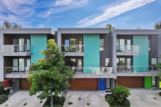 16 3595 Salal Drive, North Vancouver