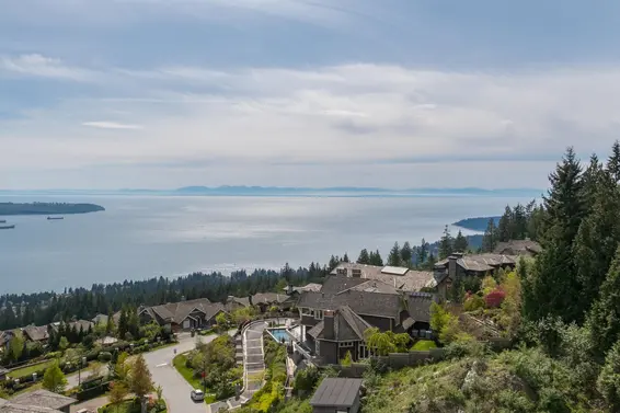 2345 Kadlec Court, West Vancouver