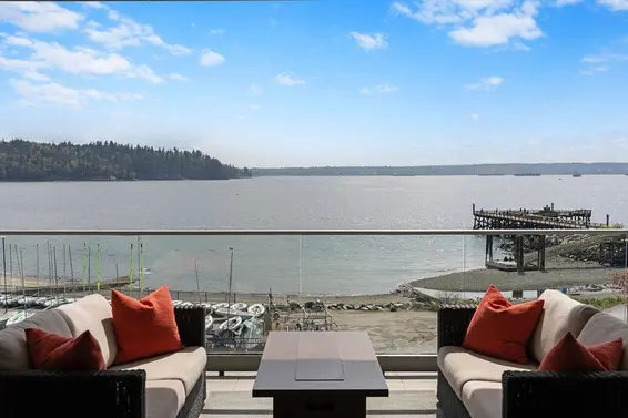 304 1355 Bellevue Avenue, West Vancouver