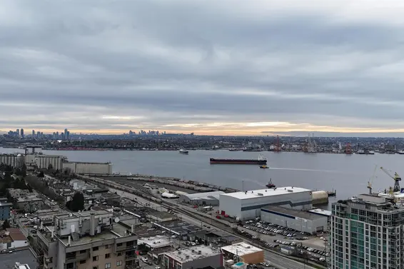 204 155 East 3rd Street, North Vancouver