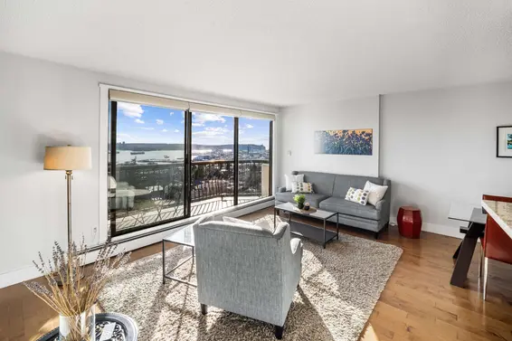 903 701 West Victoria Park, North Vancouver