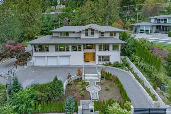 565 Robin Hood Road, West Vancouver For Sale - image 39