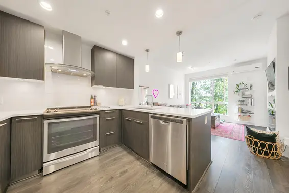 327 723 West 3Rd Street, North Vancouver
