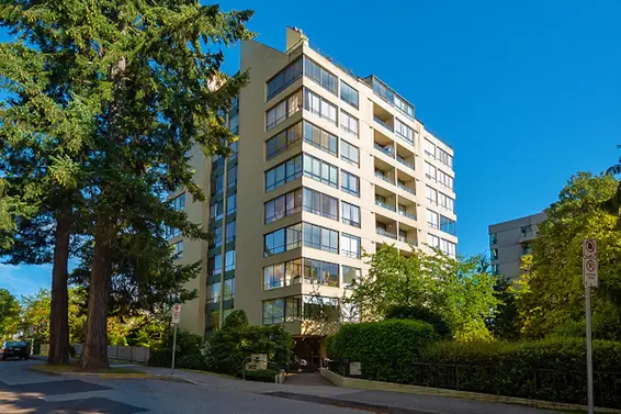 403 1412 Esquimalt Avenue, West Vancouver