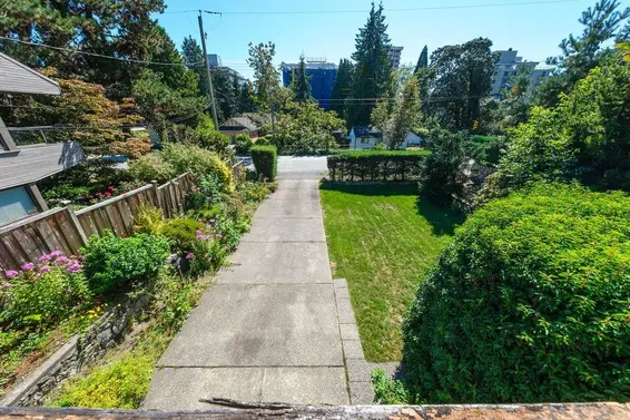 1483 Fulton Avenue, West Vancouver For Sale - image 26