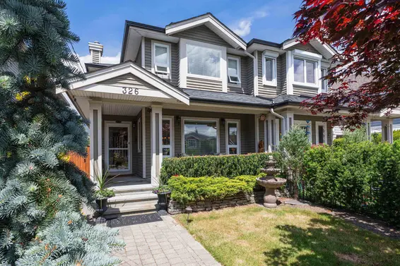 326 East 12th Street, North Vancouver