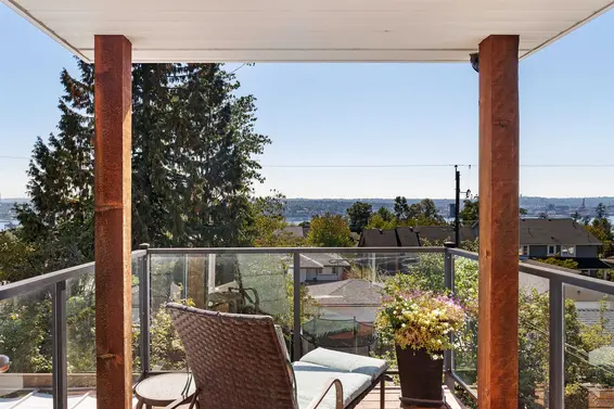 747 East 6Th Street, North Vancouver For Sale - image 17