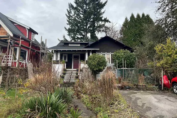 134 West Queens Road, North Vancouver