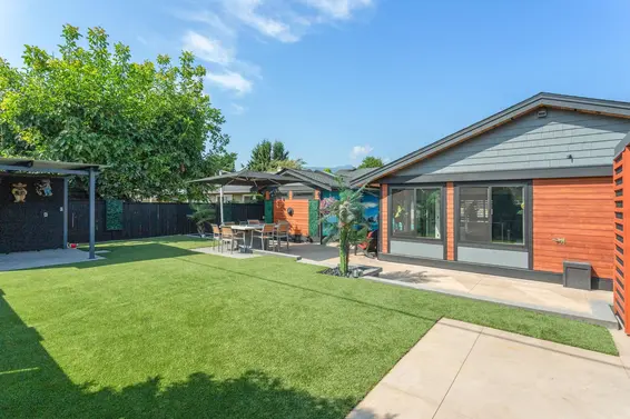 1249 Alderwood Place, North Vancouver